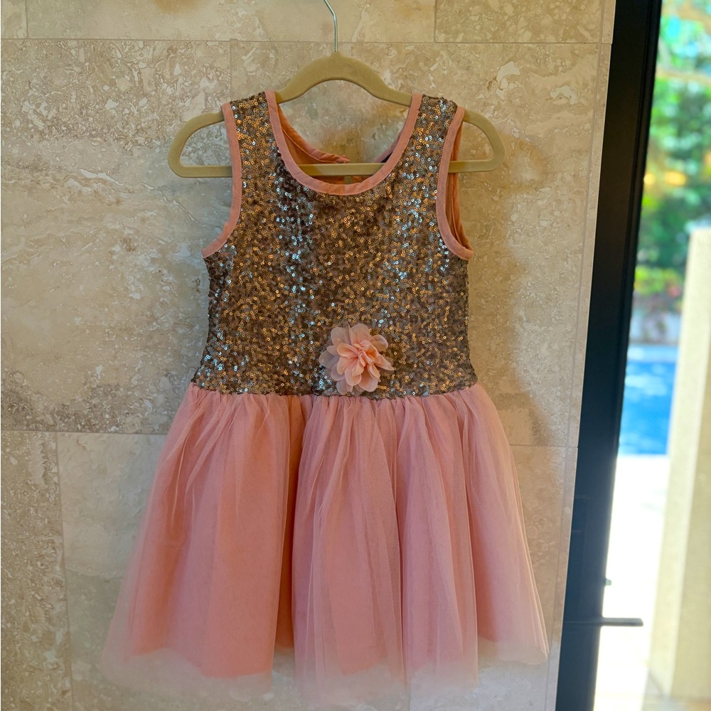 EUC Catimini sz7 pink dress tulle and sequins